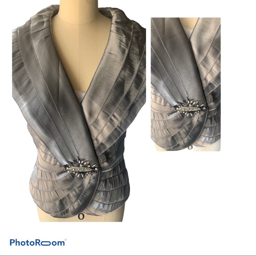 Cachet women’s top